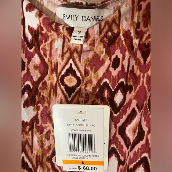 Midi Dresses - Picture 3 of 11